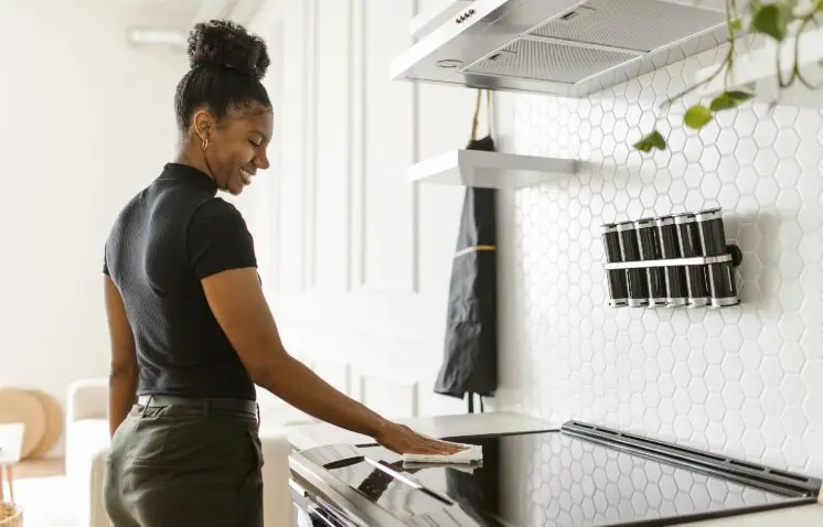 Kitchen Cleaning Tips and Tricks Without Harsh Chemicals