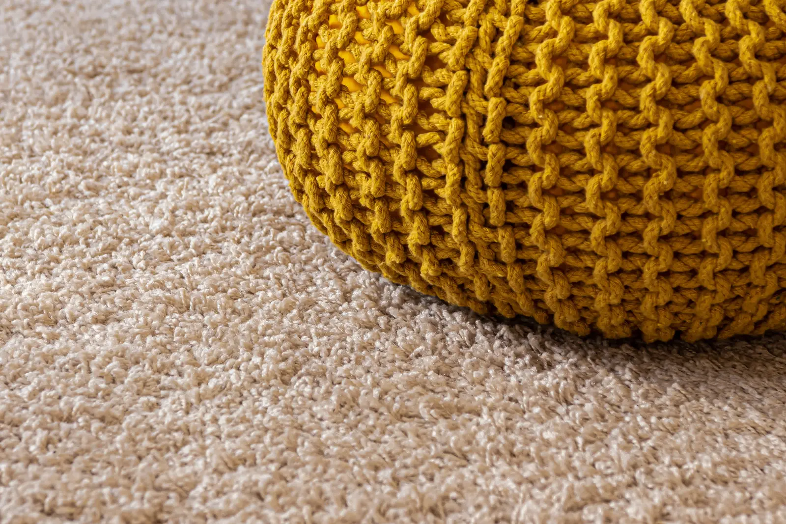 Will Hydrogen Peroxide Bleach Carpet